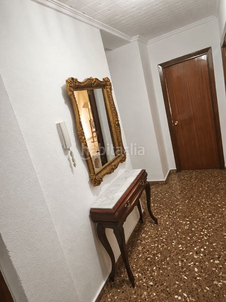 Foto f53d2457-9fc5-4d6b-9b7c-b132c523efe1. Pis amb aparcament a Carlet