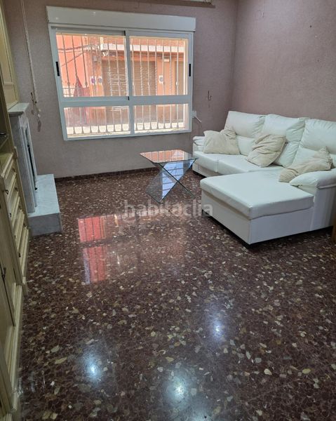 Foto 105809e2-49fa-49ea-b202-c0038e629b35. Casa adossada amb aparcament a Pinedo Valencia