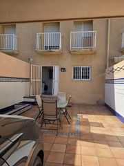 Maison jumelée  Travessia de pinedo al mar. Chalet adosado en pinedo