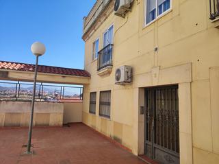 Piano terra  Avenida obispo laso