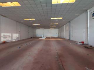 Nau industrial a Calle g 12