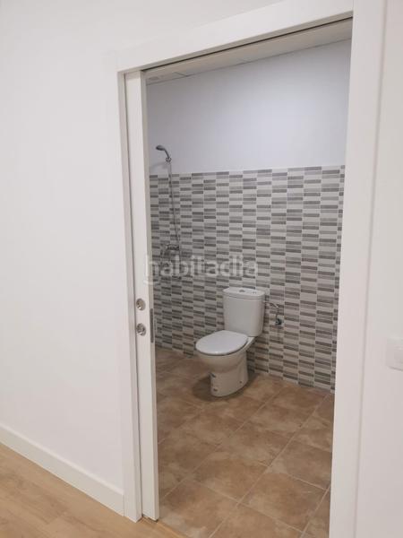 Foto 295b1335-763d-461d-8663-caa6067ebc19. Alquiler local comercial en calle clavero 26 en Centro Ciudad Plasencia