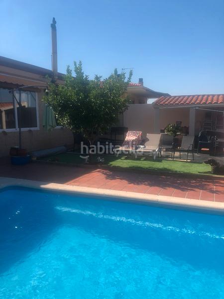 Foto c8ccd562-53e0-4bbe-8133-2a07da169432. Haus in calle tordo pradochan 1 in Zona Sur - Av. De España - San Miguel Plasencia