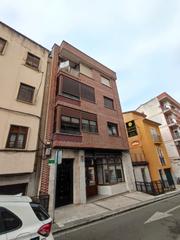 Etagenwohnung in Calle pedro de lorenzo 15