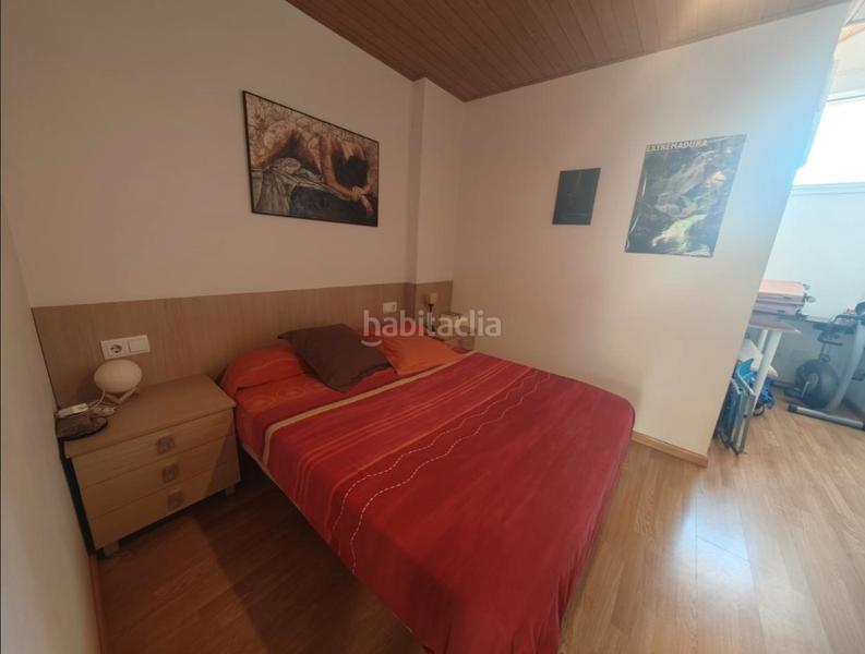 Foto e5197a2a-2de0-43c8-a777-80c608c80bc1. Duplex in calle alba de tormes 13 in Los Pinos - El Pilar Plasencia