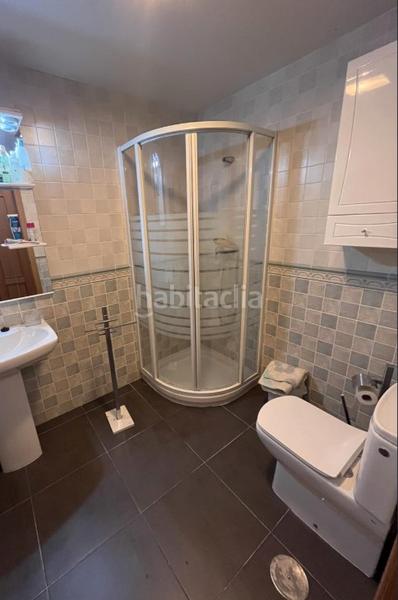 Foto 230504e1-c174-4c4d-a0f2-6543d8cc7c65. Zweistöckige wohnung in calle alba de tormes 13 in Plasencia