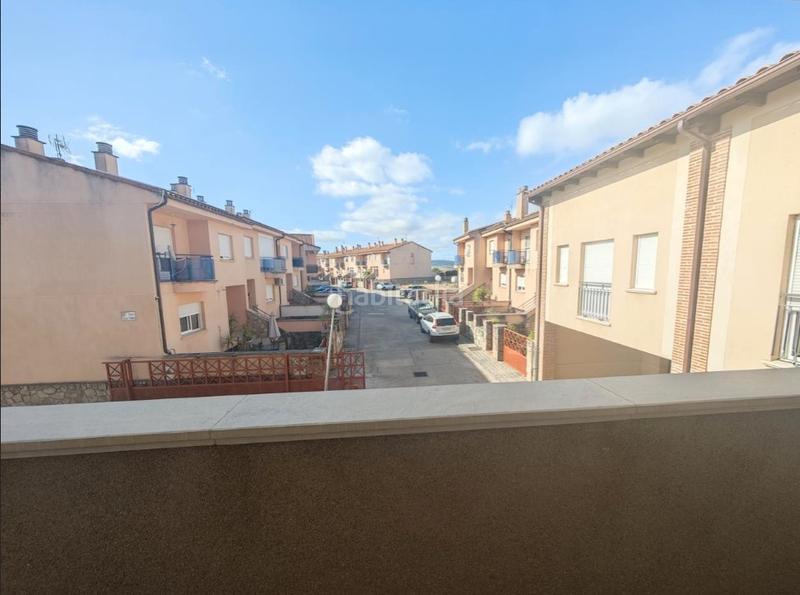 Foto 2c2ed539-aa39-43d4-8124-ecb5c0129f81. Zweistöckige wohnung in calle alba de tormes 13 in Plasencia