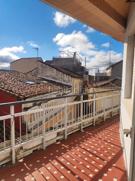 Foto ea690045-a8fe-47f1-bc99-25d954440b4a. Pis a calle de los toros 6 a Centro Ciudad Plasencia