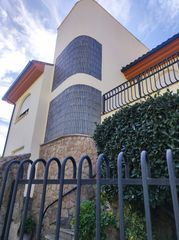 House in Calle josé canalejas 14