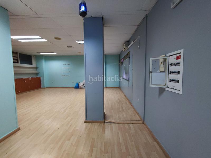 Foto 3dcfa2e0-3a20-47a4-99c4-5bfcff19e464. Location local commercial dans Miralvalle - Av. Virgen del Puerto - La Data Plasencia
