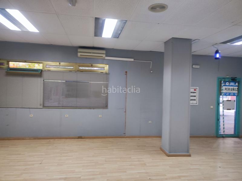 Foto 85b3bba4-e0c9-4477-9d71-9e9be93d1065. Location local commercial dans Miralvalle - Av. Virgen del Puerto - La Data Plasencia