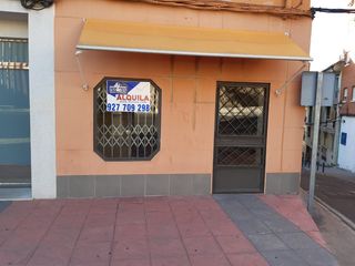 Business premise  Calle puerta coria