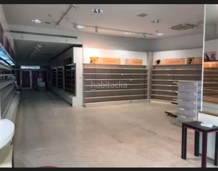 Foto fcb63c1b-dc37-4da5-921d-5a32c9f39f6a. Local comercial a Centro Ciudad Plasencia