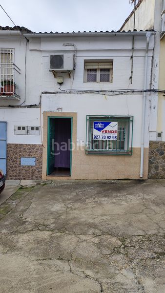 Foto ce911342-6369-43e1-94c8-58f13bc79ced. Casa a Serradilla