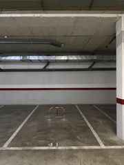 Lloguer Aparcament cotxe a Calle duero 2. Plaza de garaje en alquiler en zona de alta demanda