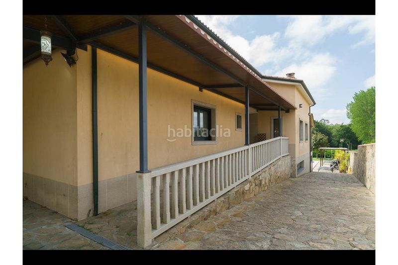 Foto 3cc78b46-3d51-4f8a-929d-917d6c10db92. Chalet con camino riscaldamento parcheggio piscina in Ames