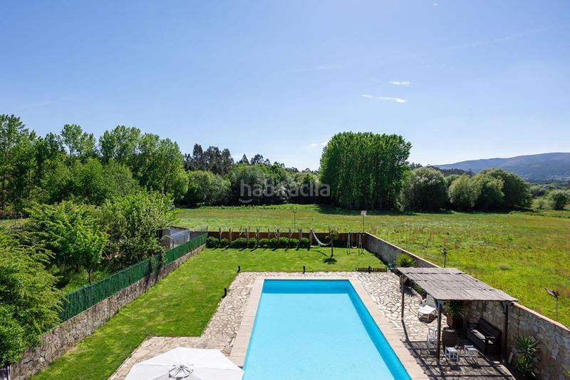 Foto 41cd2f9a-bddf-4d71-bd01-b6bf8ac387ae. Chalet con camino riscaldamento parcheggio piscina in Ames
