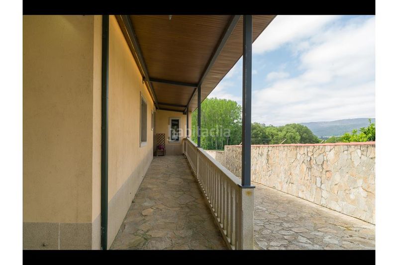 Foto a06d05b1-22d8-4362-906f-c492e9dde1d7. Chalet con camino riscaldamento parcheggio piscina in Ames