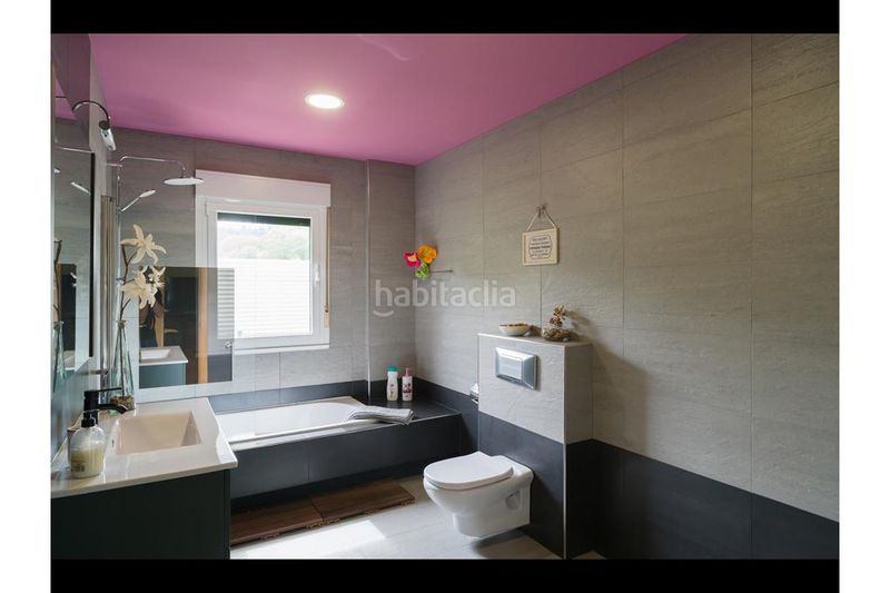 Foto a509b371-9936-4df4-8a7a-7bc66588bfd1. Chalet con camino riscaldamento parcheggio piscina in Ames
