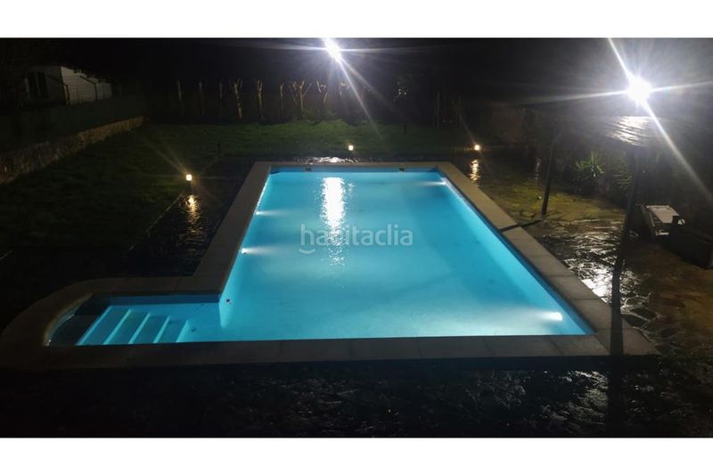 Foto d1fc1b74-8e6a-4b89-85bf-8c2a7a77b9a5. Chalet con camino riscaldamento parcheggio piscina in Ames