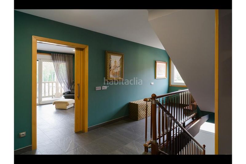 Foto eb292966-978d-4bba-af92-491b554549b4. Chalet con camino riscaldamento parcheggio piscina in Ames