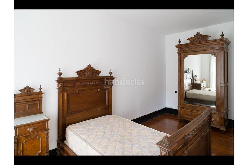 Foto 6e23c2f2-f2fe-4632-b2d7-063396038aed. Edifici a Casco Histórico Santiago de Compostela