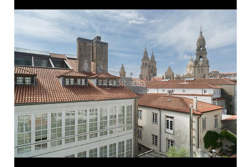 Foto e787d2f9-b8d3-4d6e-a6e6-43c1b148e049. Edifici a Casco Histórico Santiago de Compostela