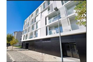 Aparcament cotxe  Rúa de manuel beiras. E&v vende amplia plaza de garaje en santiago de compostela
