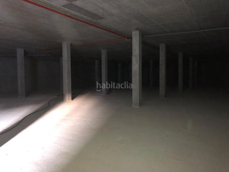 Foto 7639839f-9092-4f9c-886d-c443769fe3bc. Lloguer local comercial a Someso - Matogrande Coruña (A)