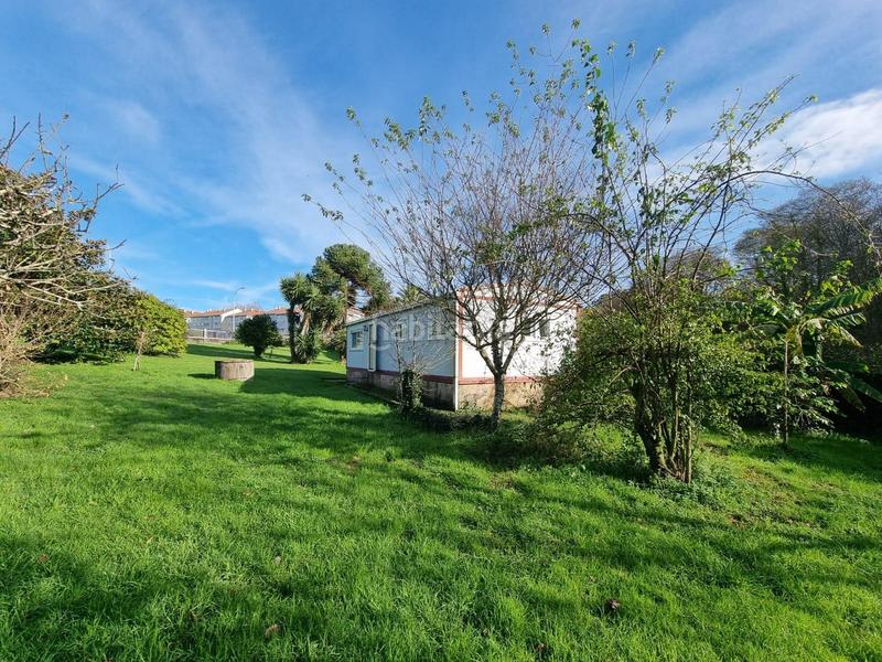 Foto 5c8d8800-c018-4ce0-a220-e3db0b477c14. Maison dans calle calle de la aguia 4 dans Dorneda Oleiros