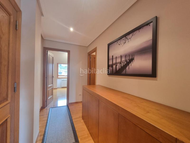 Foto 92e3b9f1-9da2-4e28-b79f-042f28722e5a. Affitto appartamento con riscaldamento parcheggio in Culleredo