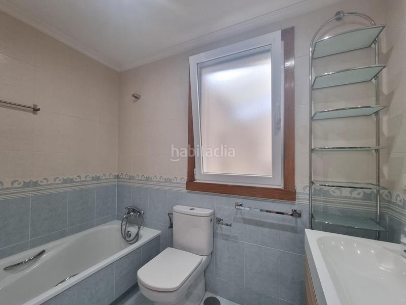 Foto 28a92130-9dfc-41e1-ae50-95512ce378c6. Rent flat with heating parking in Portádego - Vilaboa Norte Culleredo