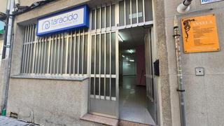 Location Local commercial à Calle calle de ramón maría aller 6