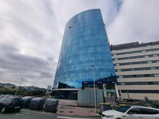 Autoparkplatz in Calle enrique mariñas romero 36