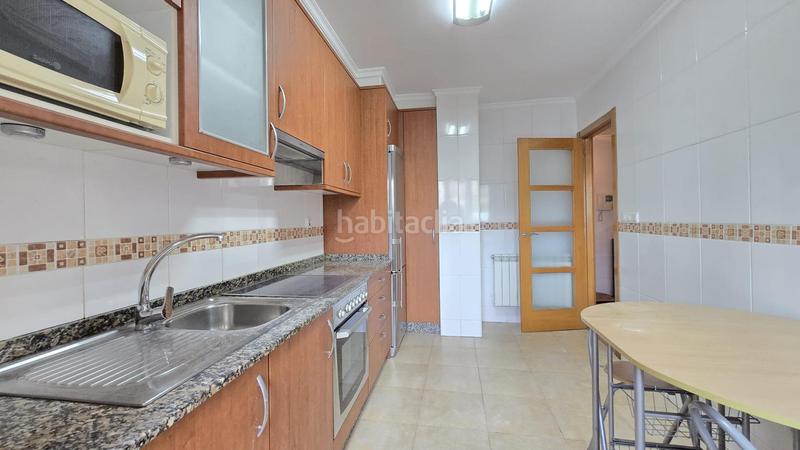 Foto 9b6a9c9d-2a73-4d59-b368-411ae3f9557f. Piso en Vilaboa Sur Culleredo