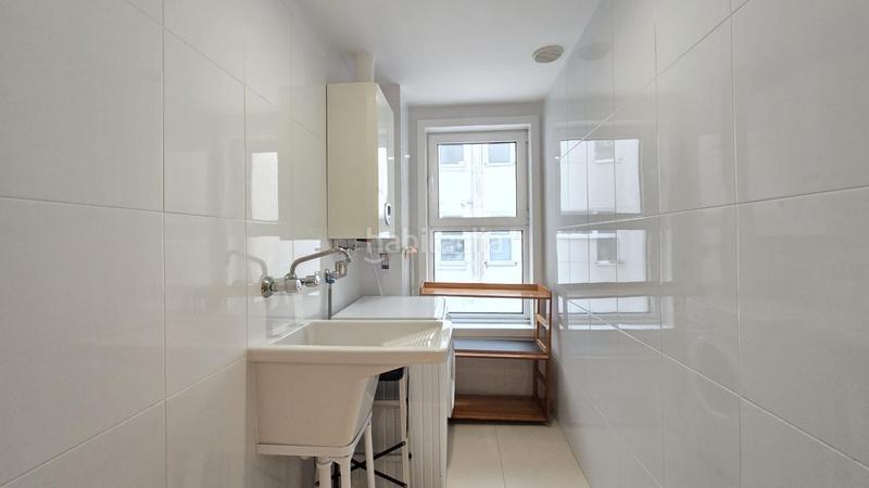 Foto 378d2446-2309-4f98-b4ce-2eb91ee333ee. Appartement avec chauffage parking dans Mesoiro Coruña (A)