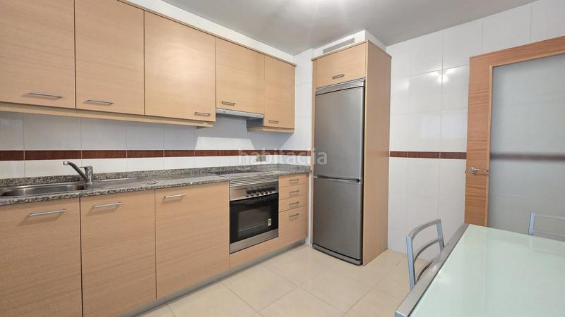 Foto a1b2c334-899f-41d4-8396-228aae85a72d. Appartement avec chauffage parking dans Mesoiro Coruña (A)