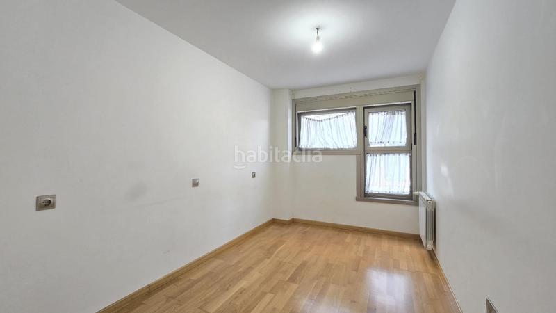Foto fd7ec288-6787-4159-81a8-8b9692cbb97d. Appartement avec chauffage parking dans Mesoiro Coruña (A)