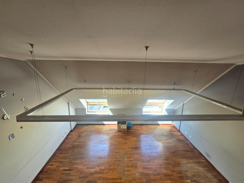 Foto 3a302476-e745-45aa-80a4-83a29c3a2a5d. Dachwohnung in Someso - Matogrande Coruña (A)