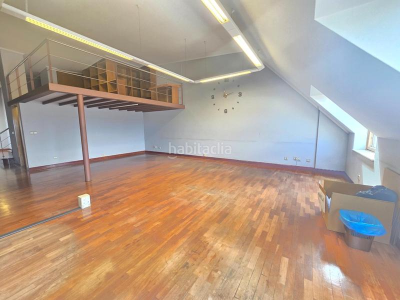 Foto 65a276d7-056c-4f5b-a69f-f1a66997eea6. Dachwohnung in Someso - Matogrande Coruña (A)