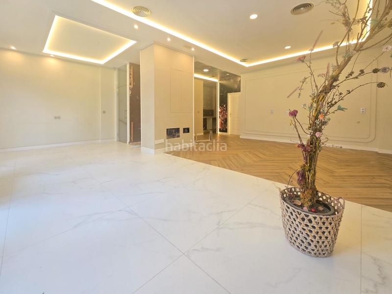 Foto 7ddd174b-2461-4769-a9ec-9588c809df97. Rent business premise in Someso - Matogrande Coruña (A)