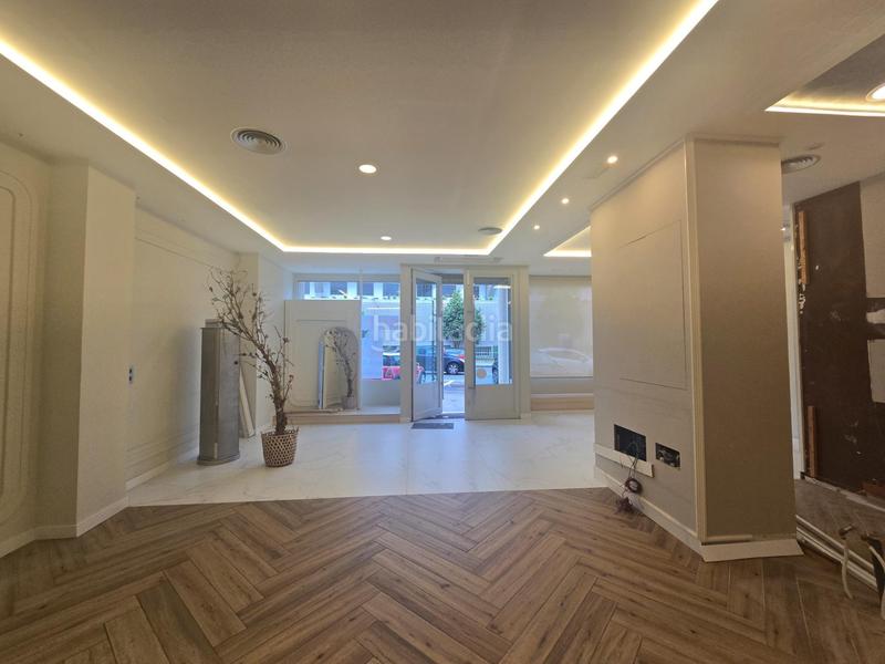 Foto c8a49022-b18d-46be-99e9-38b2718eaa07. Rent business premise in Someso - Matogrande Coruña (A)