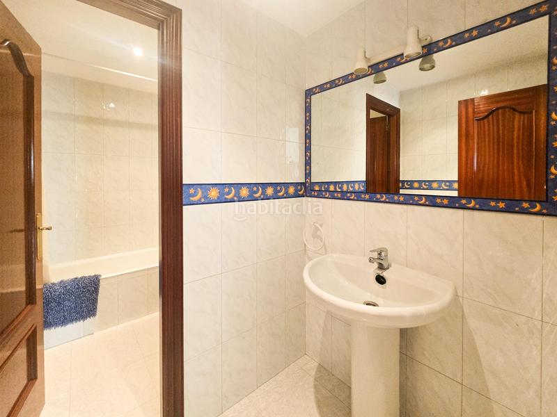 Foto 03d8bd66-e136-463f-a166-90c906decdf9. Duplex con riscaldamento parcheggio in Someso - Matogrande Coruña (A)