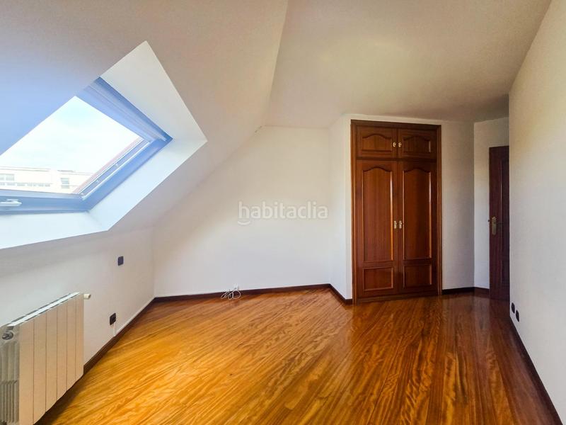 Foto 44119f71-653a-4e1c-bd6f-8aac4fb6a9e1. Duplex con riscaldamento parcheggio in Someso - Matogrande Coruña (A)