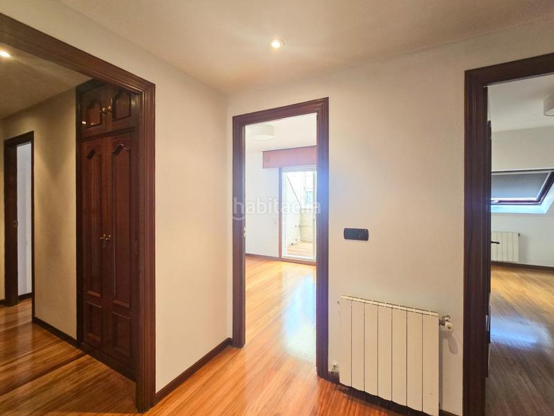 Foto 5912766d-e5ac-4630-8633-9f1f64deba91. Duplex con riscaldamento parcheggio in Someso - Matogrande Coruña (A)