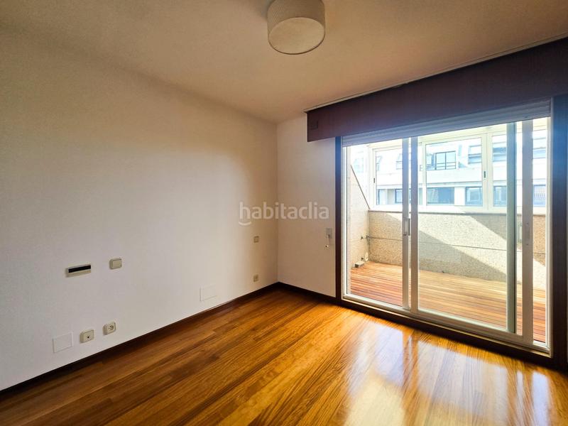 Foto d259877d-7a4e-46d1-aea1-4a2139e4fc4d. Duplex con riscaldamento parcheggio in Someso - Matogrande Coruña (A)