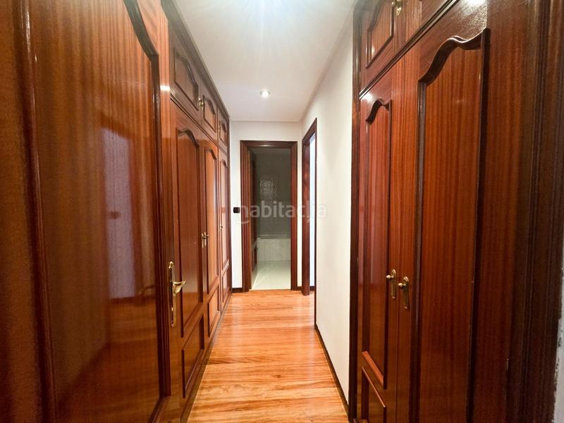 Foto d2781661-f35b-4043-86a2-718db4c0fd51. Duplex con riscaldamento parcheggio in Someso - Matogrande Coruña (A)