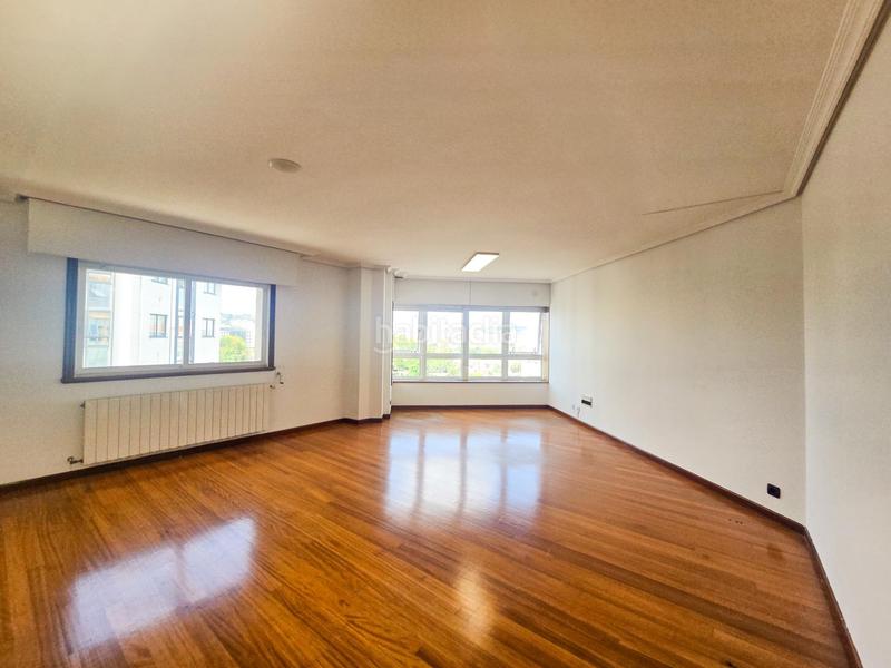 Foto ee3d7945-79b1-4671-a835-d743d65840e7. Duplex con riscaldamento parcheggio in Someso - Matogrande Coruña (A)