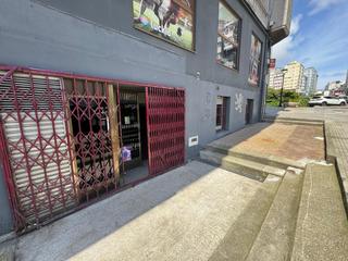 Geschäftsraum in Avenida Avenida Bella, 2