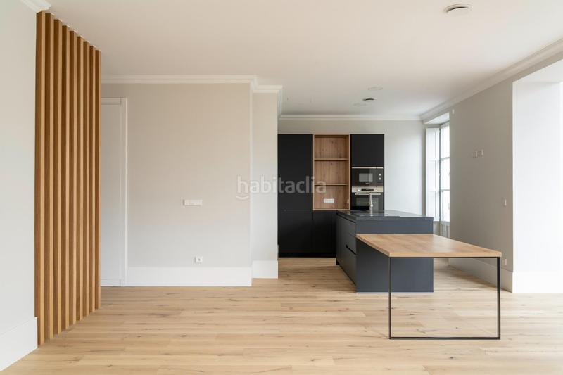 Foto cf493267-f437-41a3-930a-3a04f1c06203. Appartement avec chauffage dans Ensanche Coruña (A)